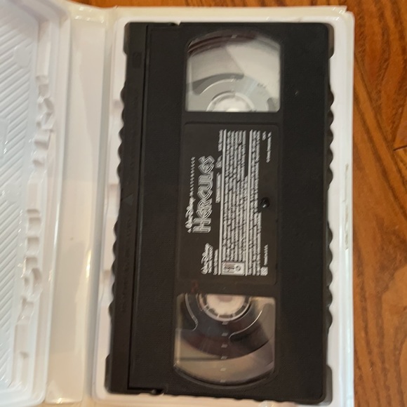 Walt Disney Masterpiece Original VHS Hercules - Picture 3 of 3